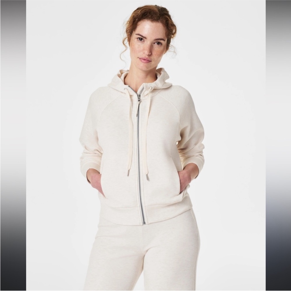 SET Spanx AirEssentials Oatmeal Jumpsuit Set, size medium